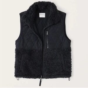 Abercrombie fleece vest, women’s size M
